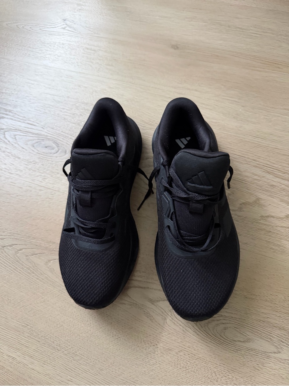 adidas Men's Black Athletic Running Shoes